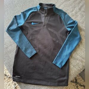 Nike Aeroswift Soccer/Running 1/4 zip Training Jacket